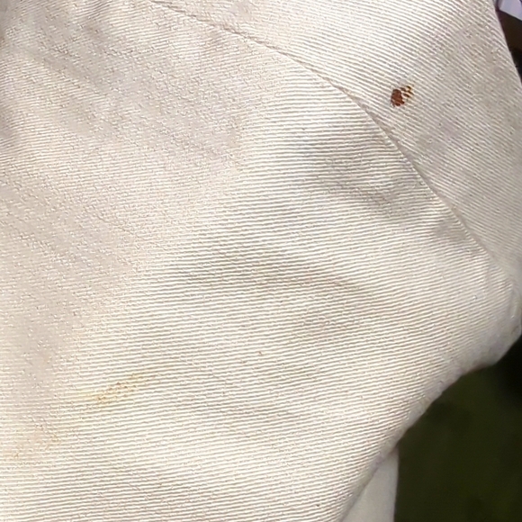 Tommy Bahama white denim long pants. 33 x 31 - Picture 4 of 4